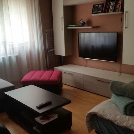 Sfanta Ecaterina - Garsoniera Alba Iulia Apartman Kültér fotó